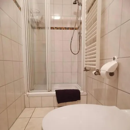 Charming Lakenear شقة سيبلينغين